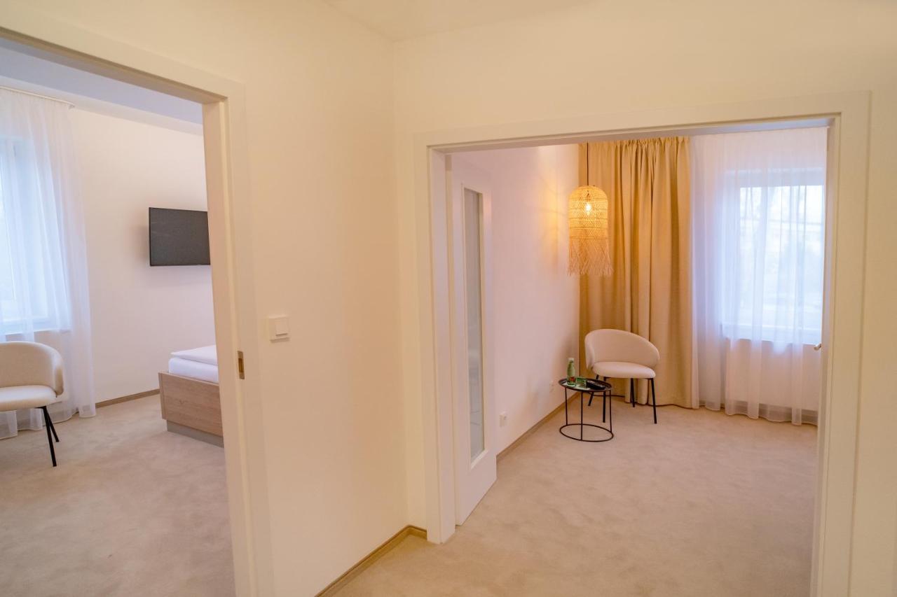 Hotel U Kaplicky Písek Kültér fotó