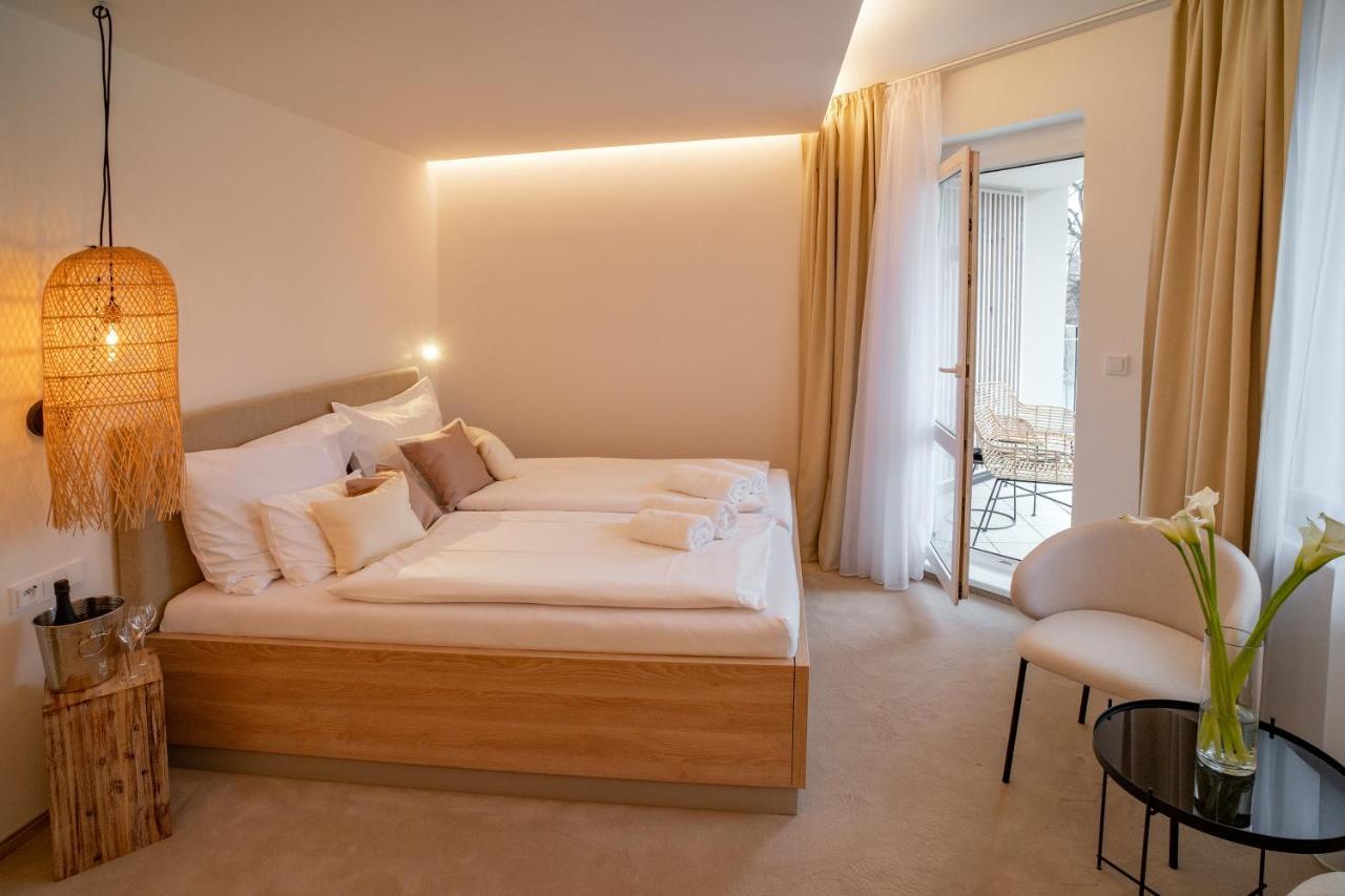 Hotel U Kaplicky Písek Kültér fotó