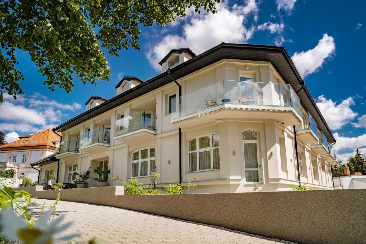 Hotel U Kaplicky Písek Kültér fotó