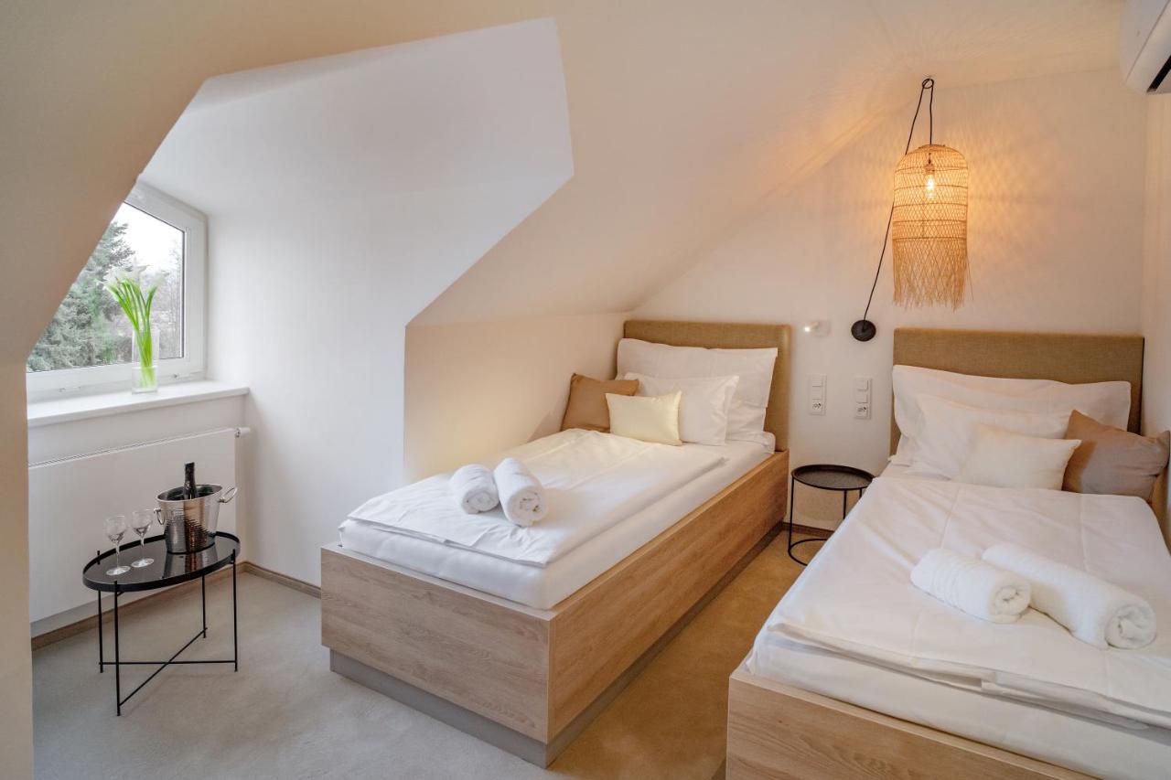 Hotel U Kaplicky Písek Kültér fotó