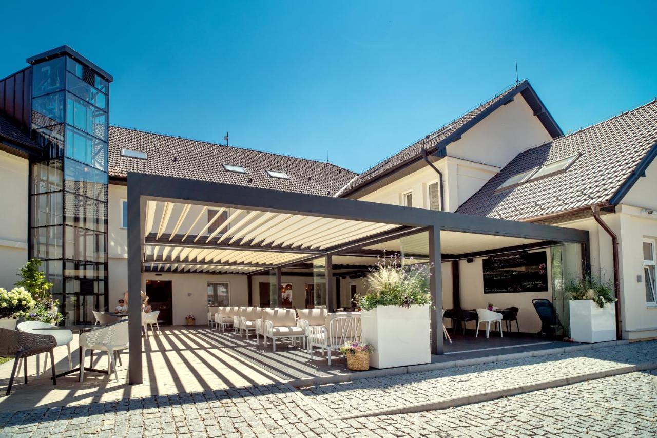 Hotel U Kaplicky Písek Kültér fotó